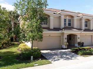 147 SW Walking Path, Stuart, FL 34997