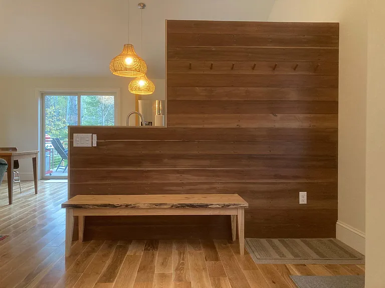Front entryway with custom bench