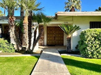 1040 S Sagebrush Rd, Palm Springs, CA, 92264