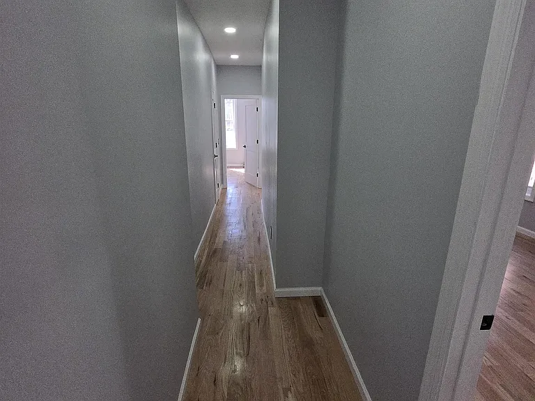236 Fulton Ave — Photo 16
