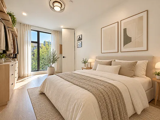 Bedroom, photo 1