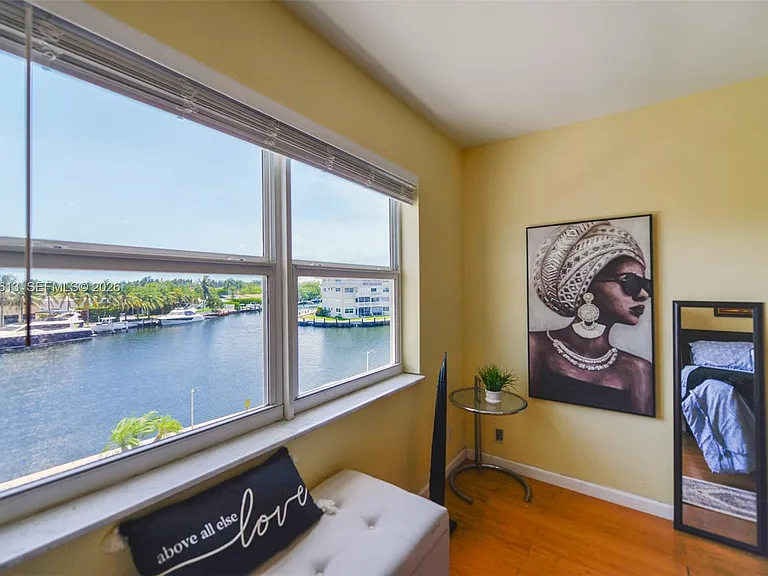 401 Golden Isles Dr #312 — Photo 21