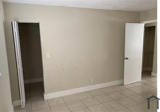 201 NW 32nd Ct #203 — Photo 10