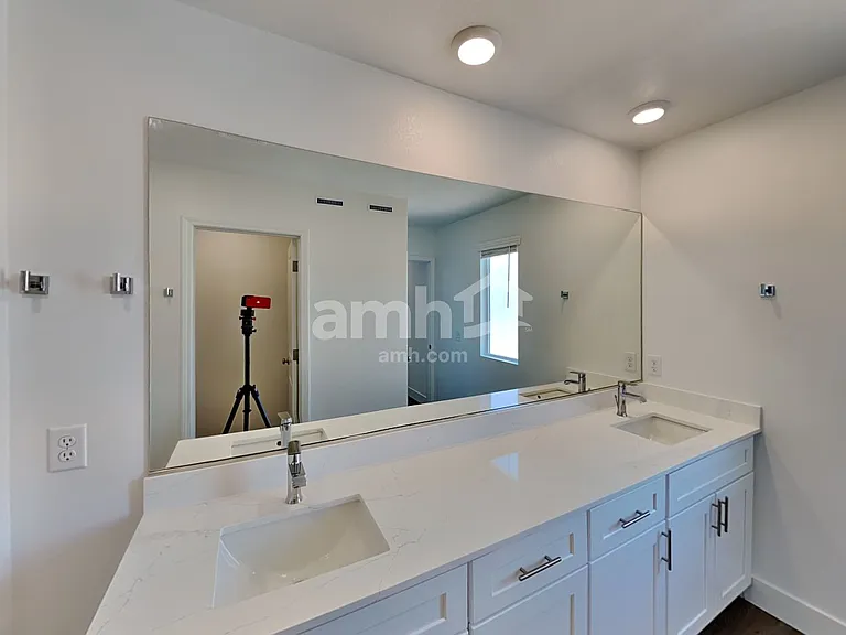 4231 Halo Hollyhock St — Photo 13
