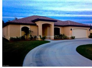 1137 SW Trafalgar Pkwy, Cape Coral, FL 33991