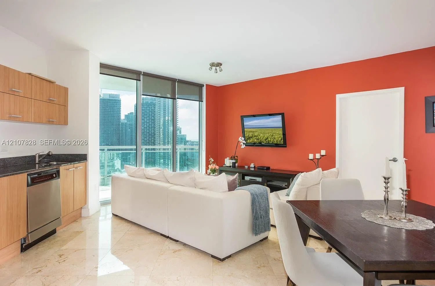 Wind Condo — Photo 1