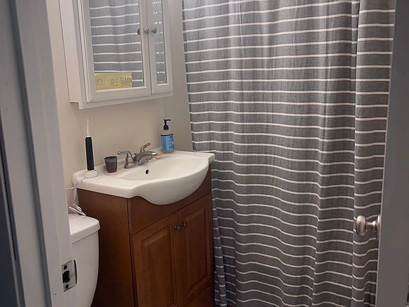 5th image of 517 1st St