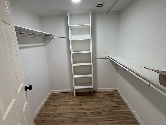 5th image of 7763 N 19th Ave