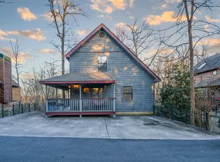 2805 Forrest Way #6, Pigeon Forge, TN 37863