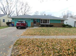 1915 Apple Tree Ln, Rockford, IL 61108