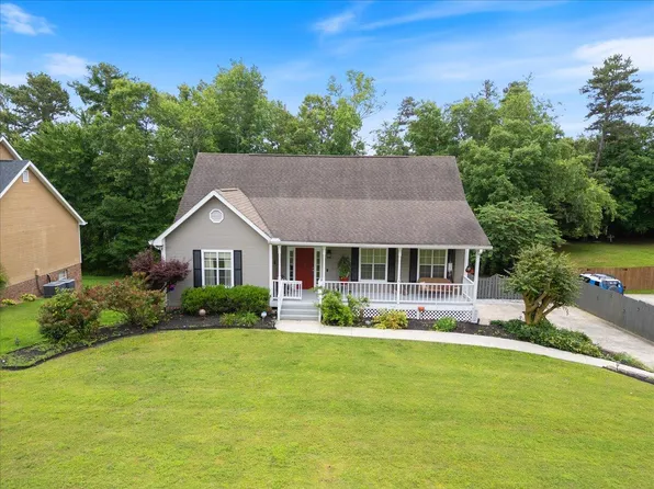 8928 Brookhill Dr, Hixson, TN 37343
