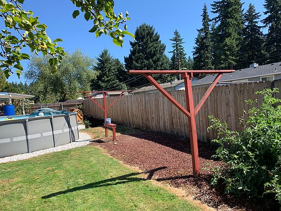 3rd image of 13801 NE 50th St