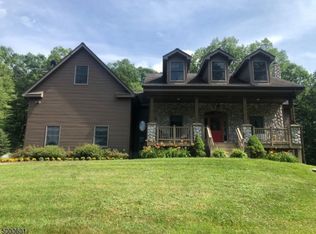 18 Mary Jones Rd, Newton, NJ 07860