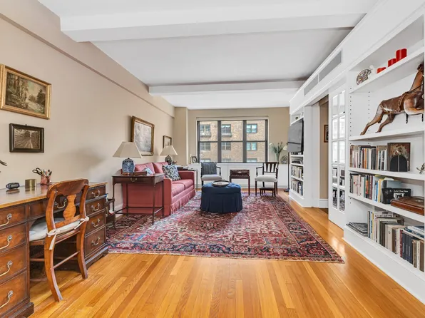 240 East 79th Street image 2 of 12