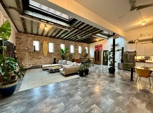 140 2nd St #2E, Brooklyn, NY 11231