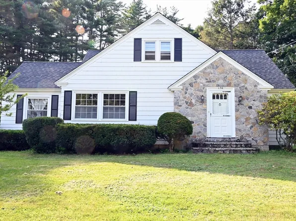 134 Church St, Ware, MA 01082