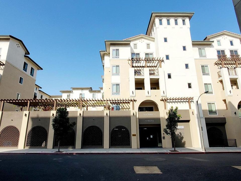 Exterior-building from 3rd Street
