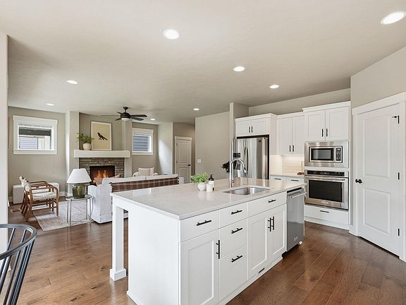 5th image of 20853 SE Humber Ln