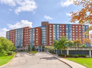 55 Blue Springs Dr #612, Waterloo, ON