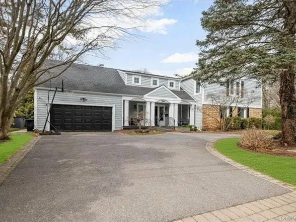 1040 Links Road, Woodmere, NY 11598