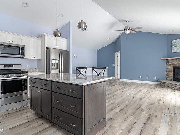 4th image of 56501 Terra Vista Blvd