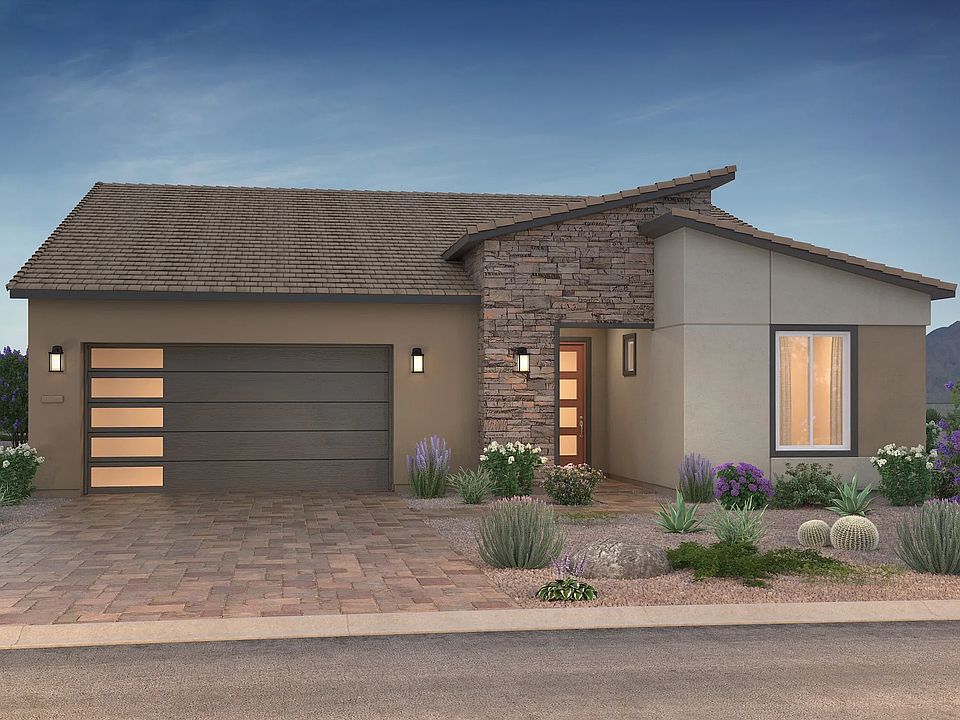 Ridgecrest Vantage Exterior