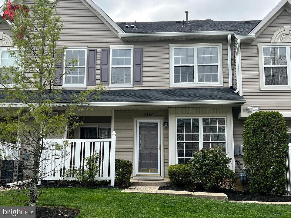 1st image of 5407 Essex Ln