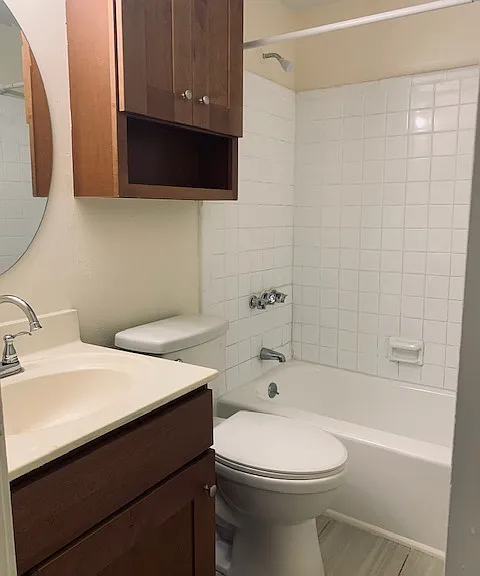 1402 Saint Andrew St #201 — Photo 3