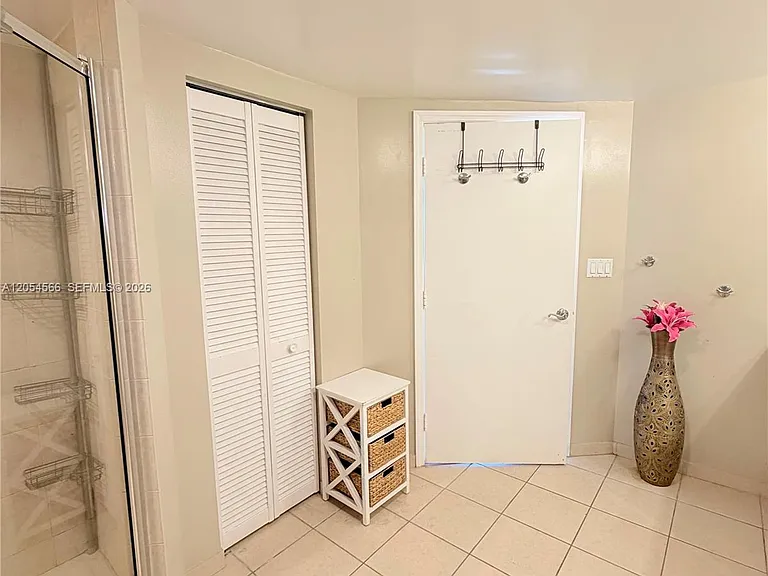 16699 Collins Ave #1410 — Photo 45