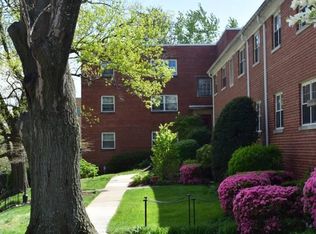 836 S Greenbrier St, Arlington, VA 22204
