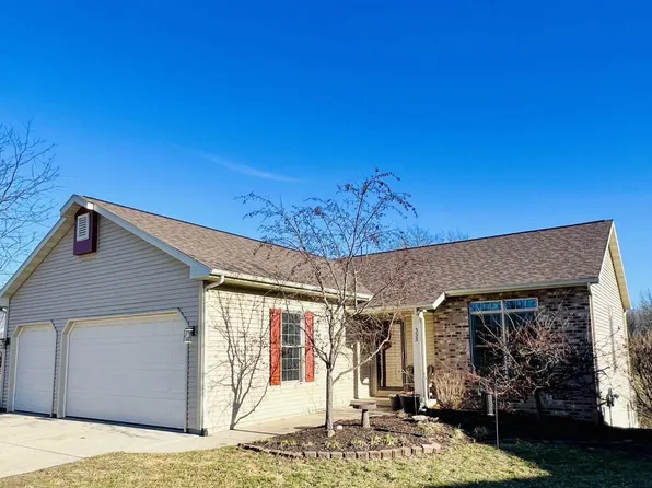 333 Arlington Court, Spring Green, WI 53588