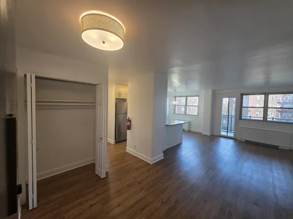 7100 Blvd East image 10 of 47