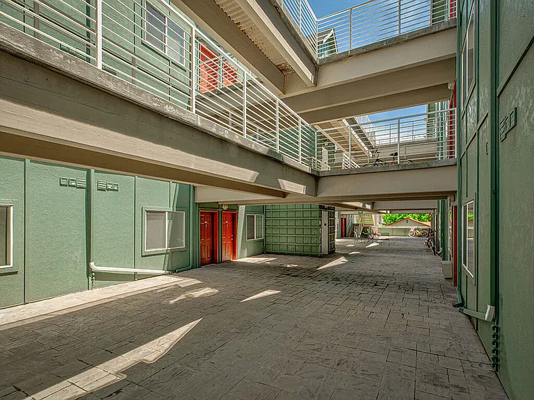 C.W. Moore Apartments — Photo 14
