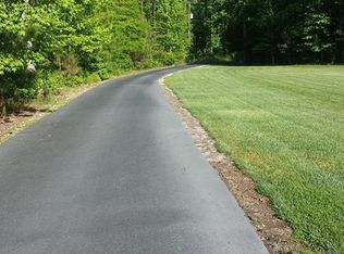 7240 Gill Dale Rd, Henrico, VA 23231