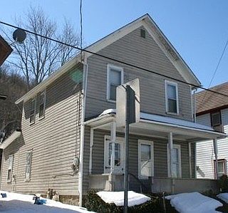 1st image of 21 1st St