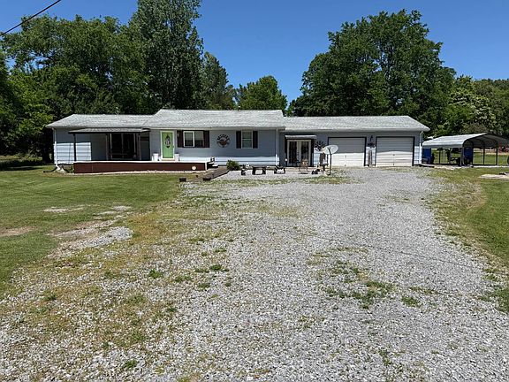 3rd image of 188 W Honeysuckle Dr