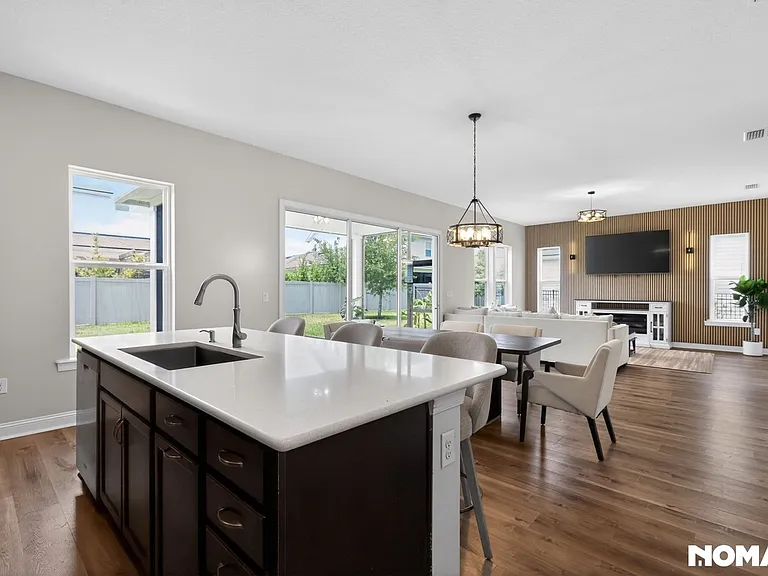 98 Permit Ct — Photo 14
