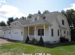 41 Hunt Glen Dr, Granby, CT 06035