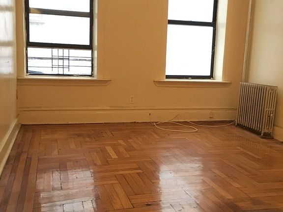 3rd image of 1010 President St APT 2C