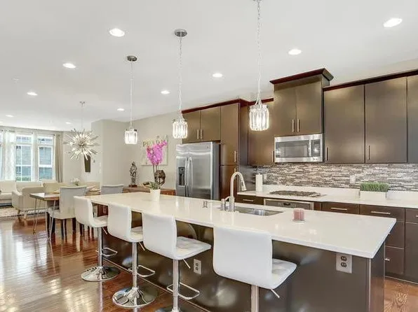 11375 Ridgeline Rd, Fairfax, VA 22030