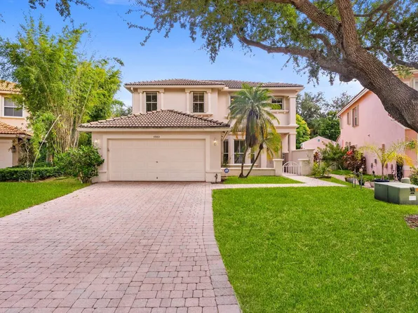 5302 VICTORIA Circle, West Palm Beach, FL 33409