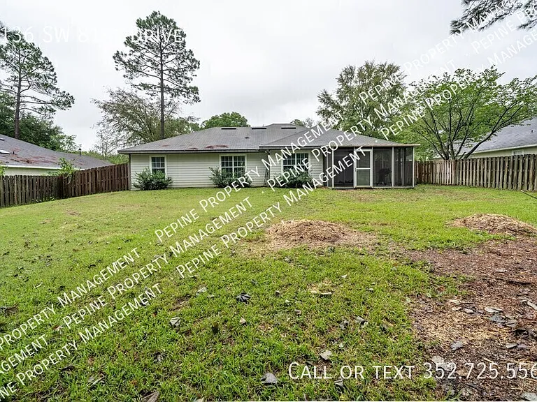 7136 SW 81st Dr — Photo 17