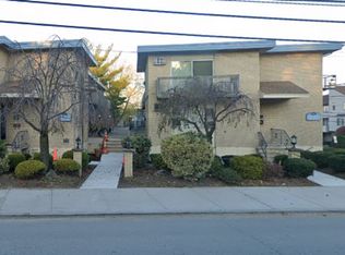 F & A Grand Assoc LLC, Palisades Park, NJ 07650