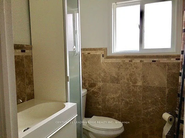 64 Gray Ave — Photo 5