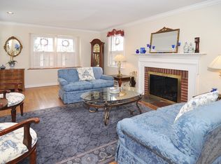 90 Ridge Rd, Glen Rock, NJ 07452