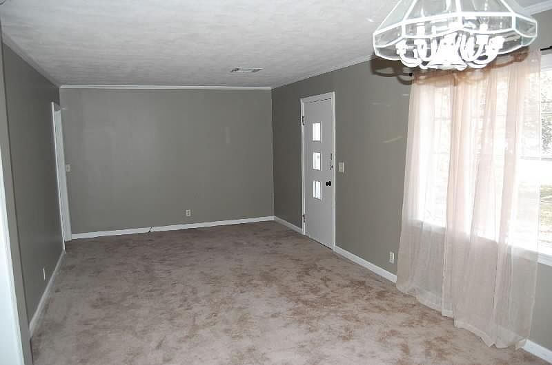 1st image of 121 Josey Ave