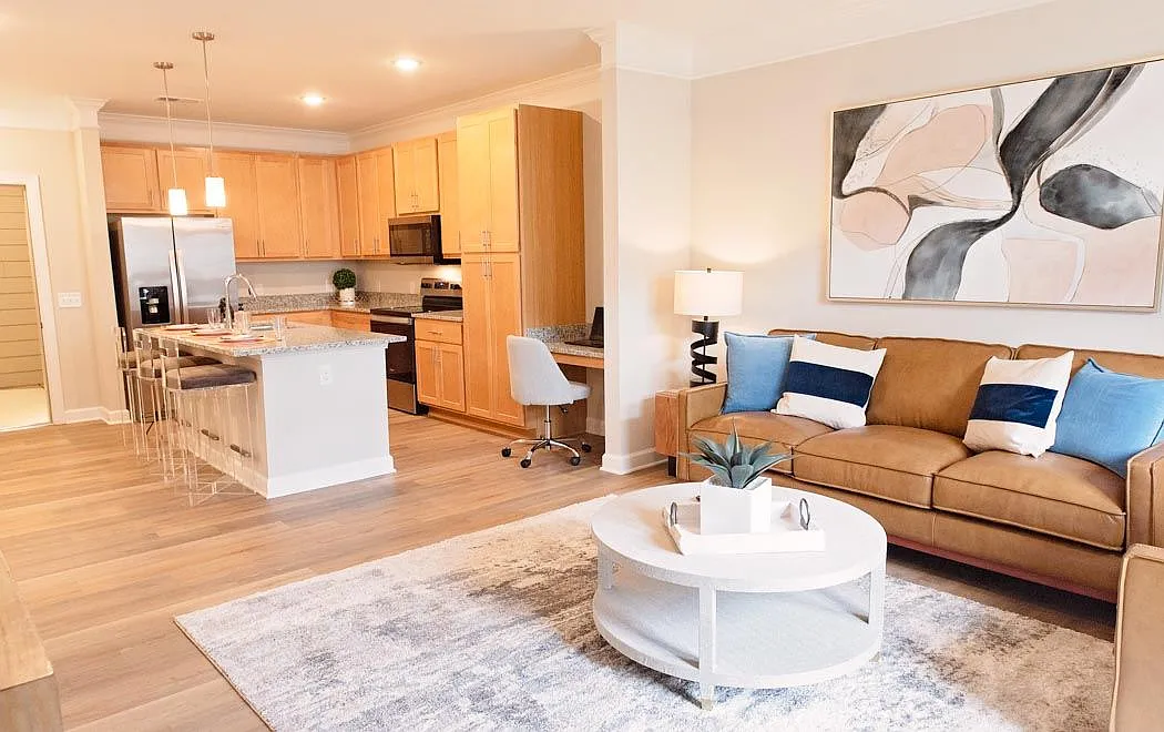 Reserve at Glen Laurel — Photo 2