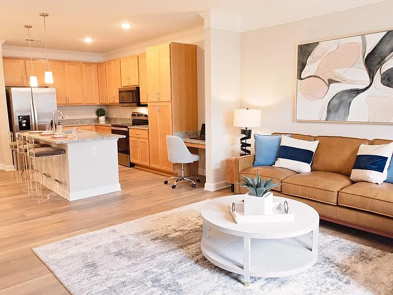 Reserve at Glen Laurel — Photo 2