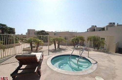 2nd image of 7301 Vista Del Mar Ave #36
