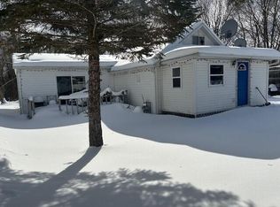 302 W 1st St, Marion, MI 49665